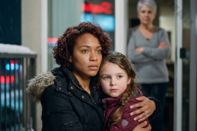 My mother-in-law left me and my eight-year-old daughter out on the balcony in the dead of winter and said we “needed to learn some respect.” I didn’t argue or panic. I stayed calm, kept my focus on my child, and made one quiet, careful choice. Forty-five minutes later, someone knocked on the front door, and everything in that house started shifting in a way she never saw coming.