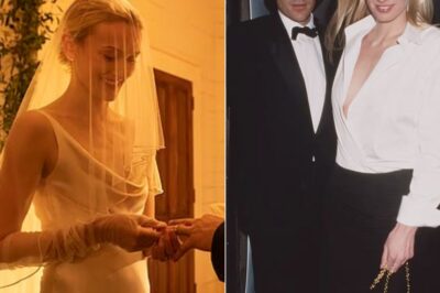 More than two decades after the elegant wedding of Carolyn Bessette-Kennedy and John F. Kennedy Jr., renewed curiosity is swirling around the famously minimalist gown she wore that day, as fashion observers and historians revisit the quiet mystery of how the iconic dress seemed to disappear from public view, leaving behind lingering fascination about its whereabouts and the legacy it created in modern bridal style.